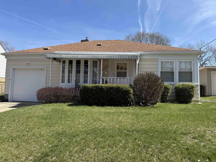 517 Moore Street, Beloit, WI 53511 - #2