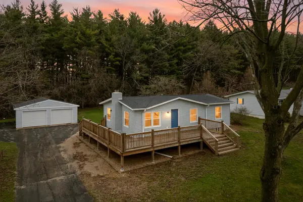 W2252 Spring Lake Road, Markesan, WI 53946