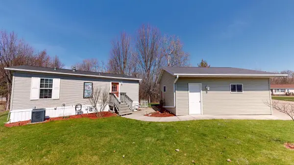 897 Lake Street #115, Lake Mills, WI 53551