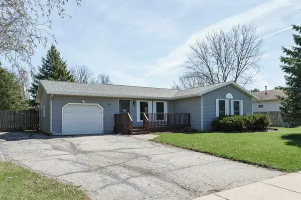 918 Rainbow Drive, Milton, WI 53563