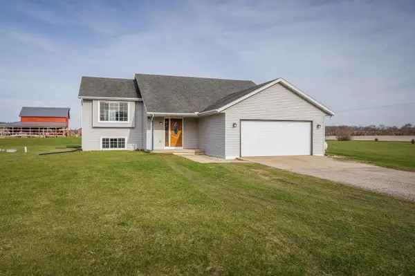 N6563 English Settlement Road, Albany, WI 53502