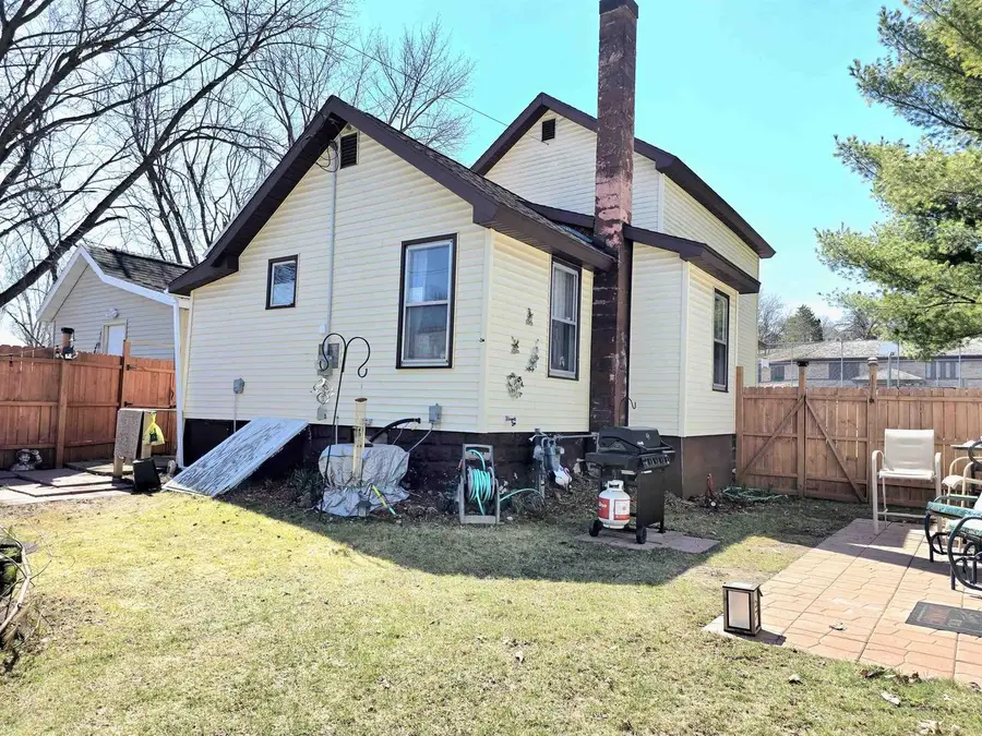 206 Railroad Street, Elroy, WI 53929 - #3