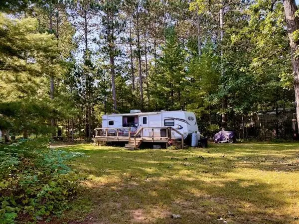 1124 S Chicago Lane, Friendship, WI 53934