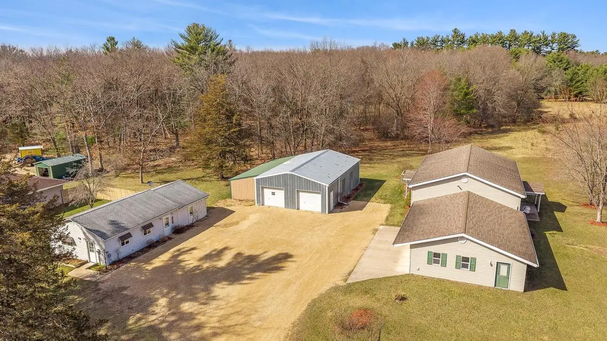 561 & 563 Underwood Avenue, Montello, WI 53949 - #1