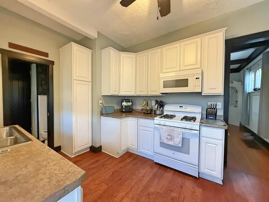 236 N Washington Street, Janesville, WI 53548 - #3