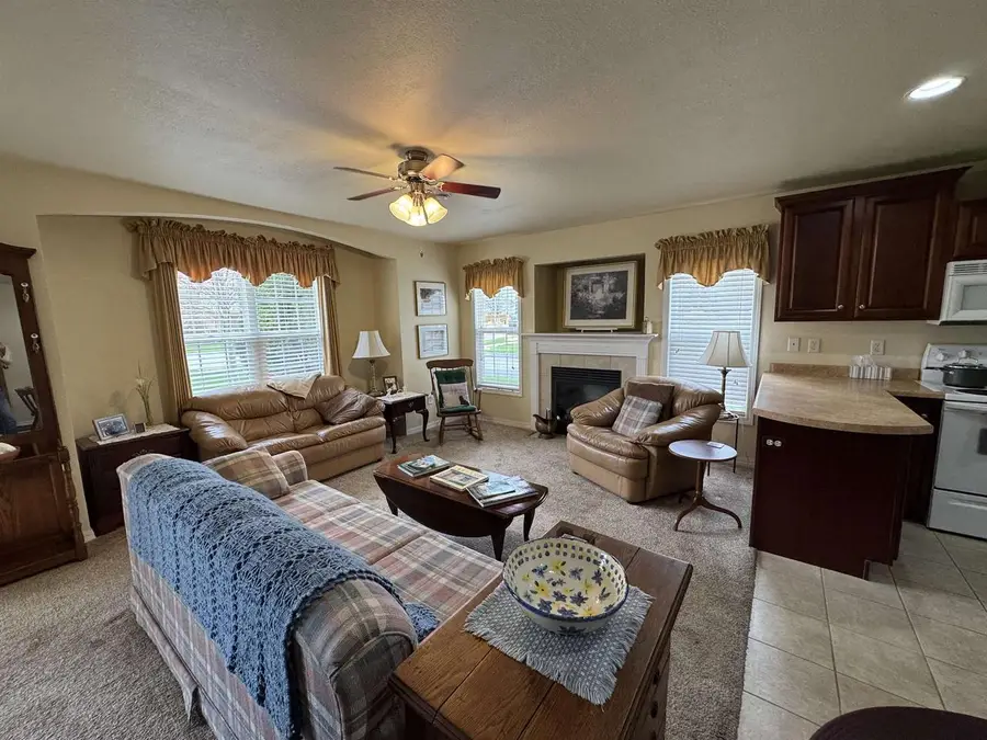 2825 Holiday Drive, Janesville, WI 53545 - #3