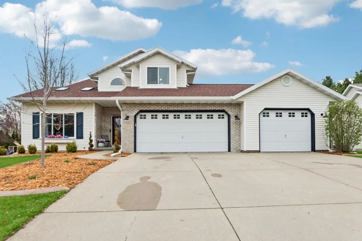 609 Worthington Way, Waunakee, WI 53597 - #1