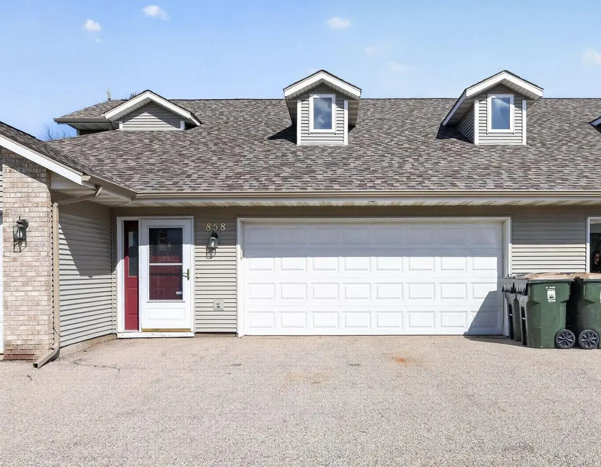 858 St. Albert the Great Drive, Sun Prairie, WI 53590 - #1