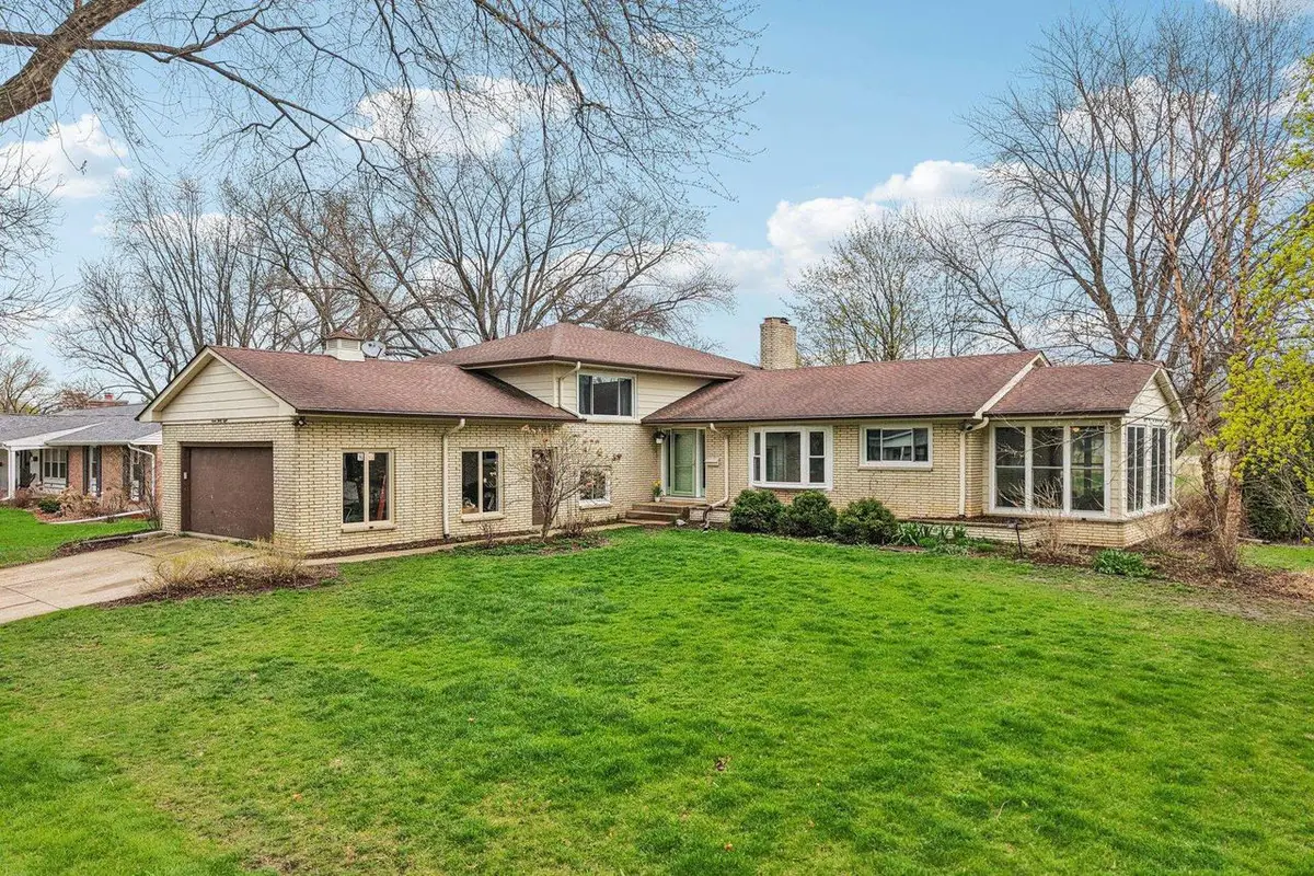 738 Fairway Lane, Jefferson, WI 53549 - #1