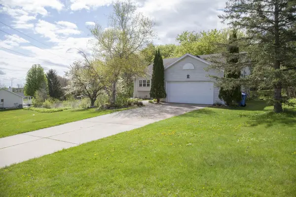819 Spellman Street, Mount Horeb, WI 53572