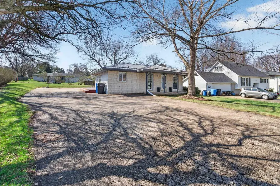 4389 Curry Lane, Windsor, WI 53598 - #3