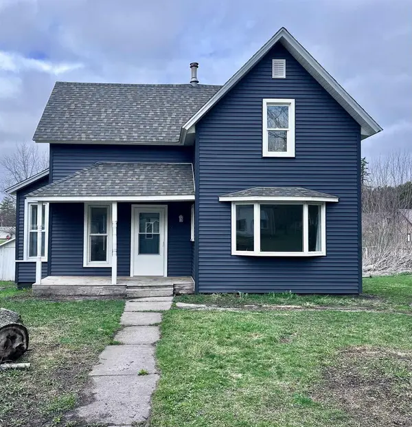 202 N East Street, La Valle, WI 53941