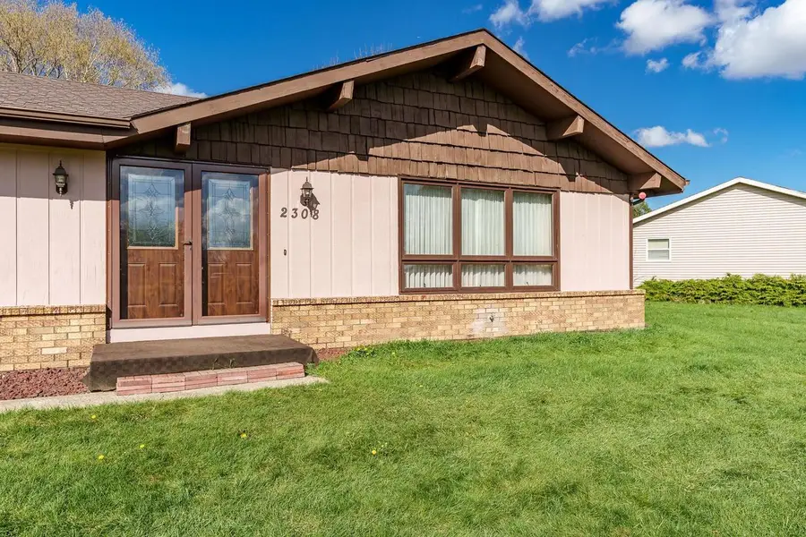 2308 N Pontiac Drive, Janesville, WI 53545 - #2