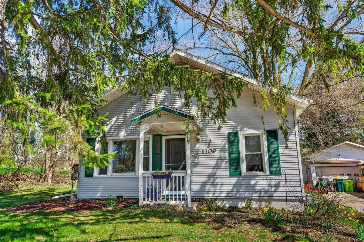 1109 Blaine Street, Edgerton, WI 53534 - #1