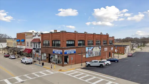 1040 1st Center Avenue, Brodhead, WI 53520