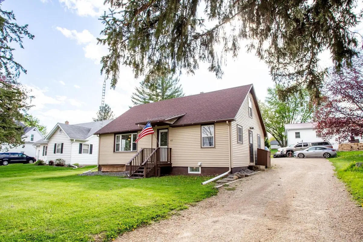 405 Oak Street, Blanchardville, WI 53516 - #1
