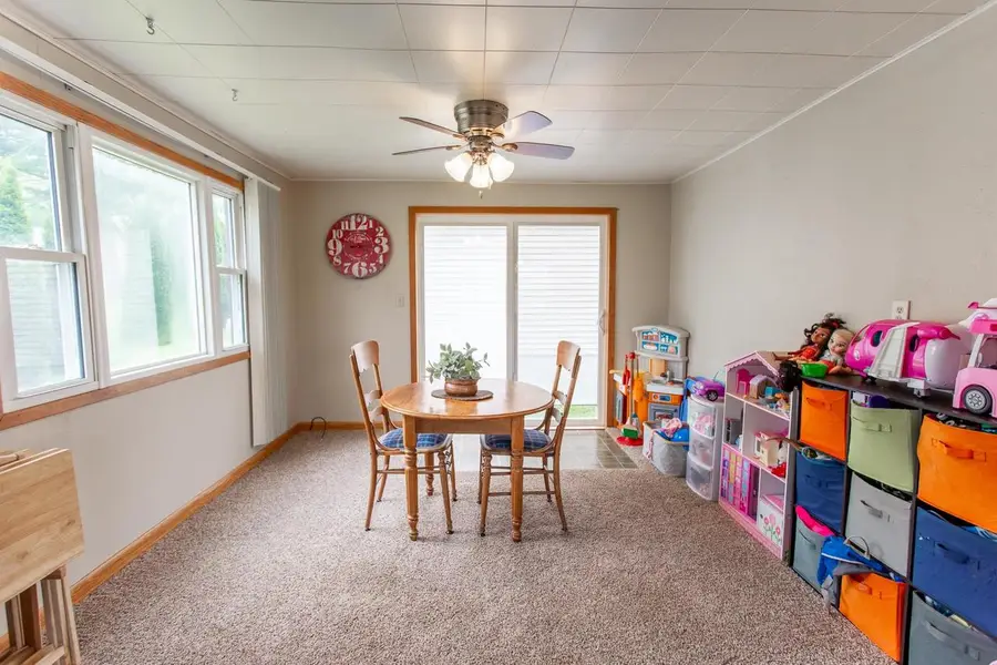 405 Oak Street, Blanchardville, WI 53516 - #3