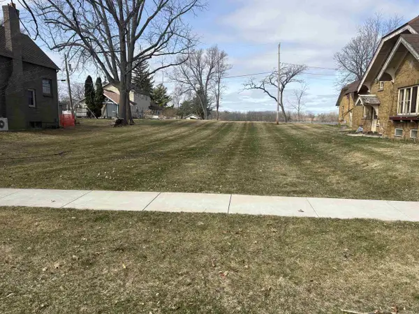 Ridge Street, Hustisford, WI 53034