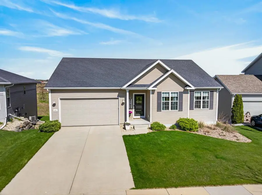 944 Silver Ripple Way, Deforest, WI 53532 - #2