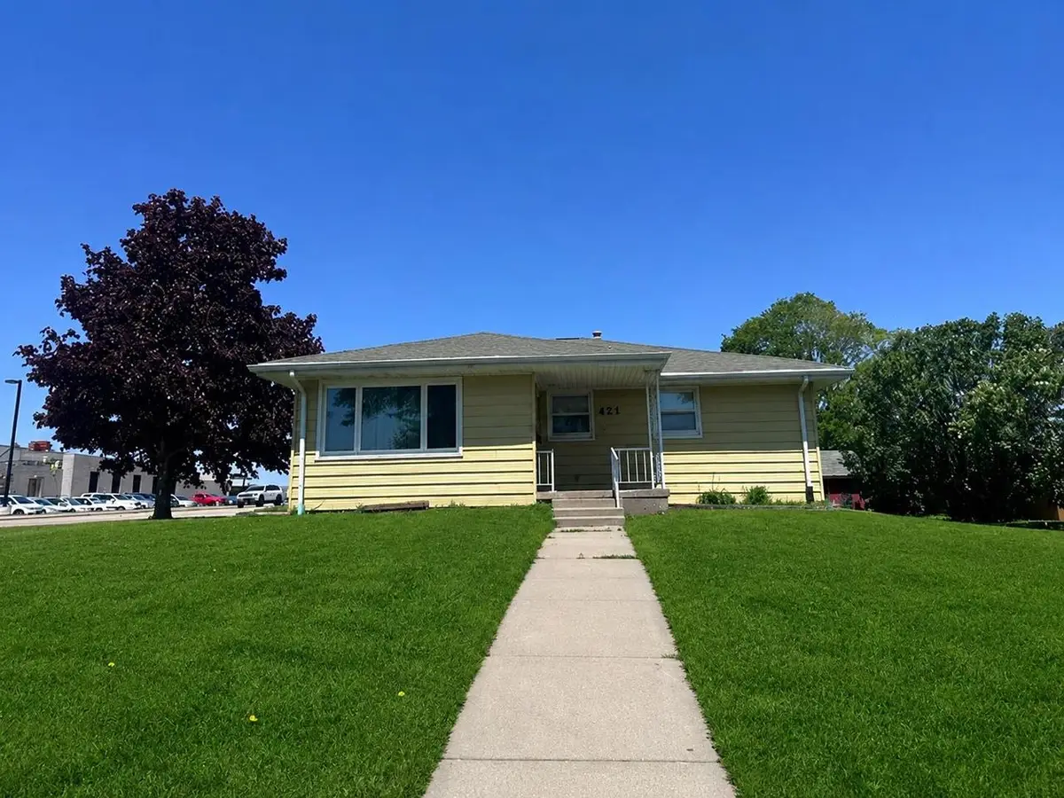 421 W Calhoun Street, Cuba City, WI 53807 - #1