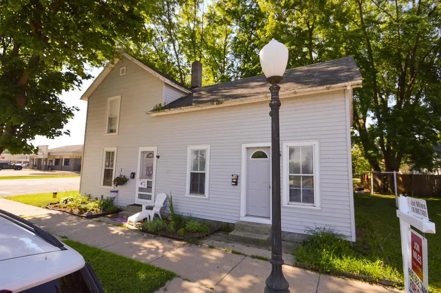 208 W Oak Street, Boscobel, WI 53805 - #2