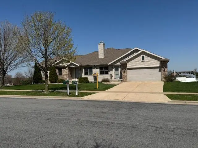 1802 Fjord Pass, Mount Horeb, WI 53572 - #1
