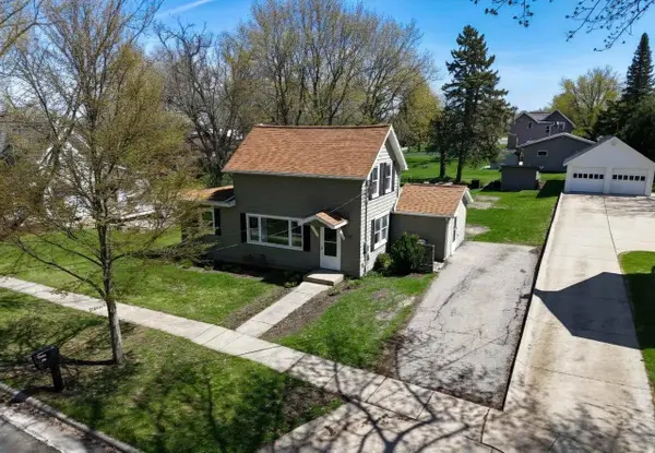 213 High Street, Cambridge, WI 53523