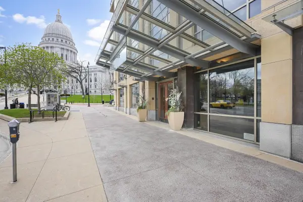 100 Wisconsin Avenue #1105, Madison, WI 53703