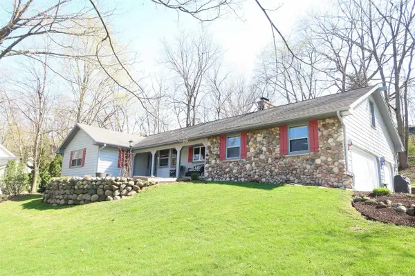 15305 Santa Maria Court, Brookfield, WI 53005