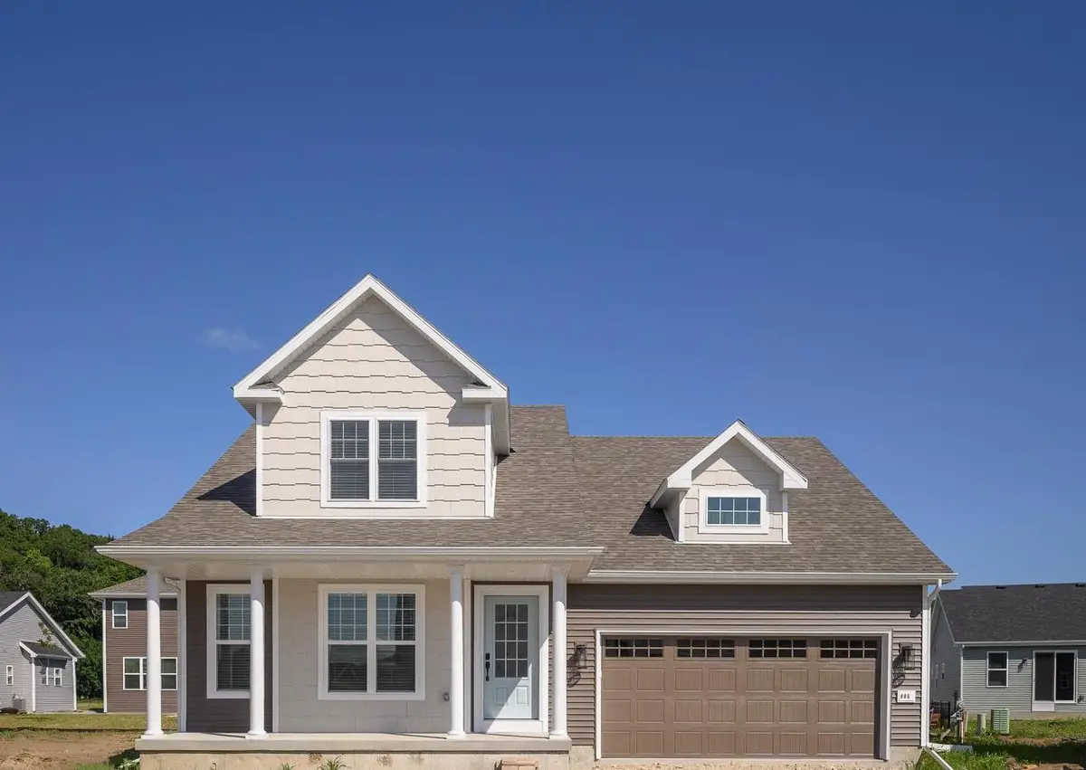 8055 Creek Crossing Way, Cross Plains, WI 53528 - #1