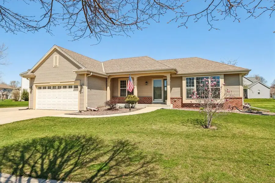 713 Bridlewood Ln Lane, Watertown, WI 53094 - #3
