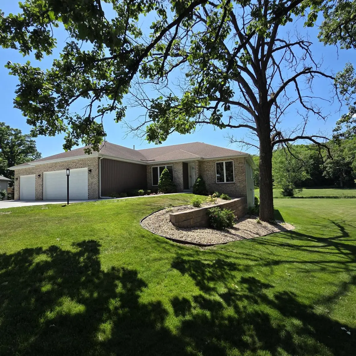 23 Heather Drive, Cottage Grove, WI 53527 - #1
