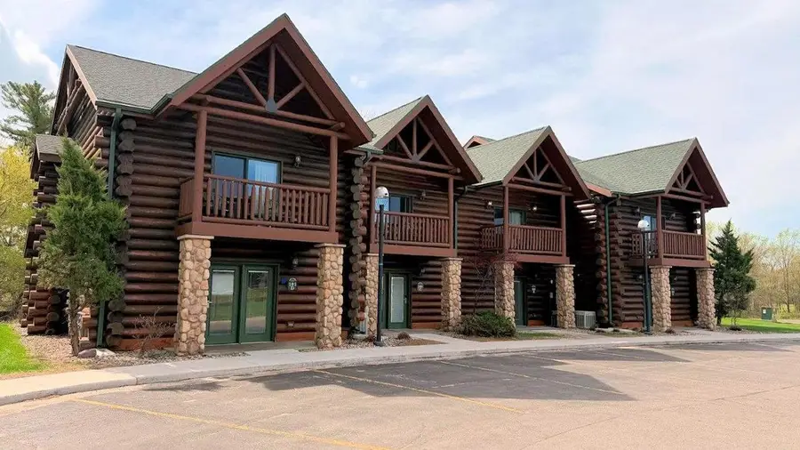511 Adams Street #101C, Wisconsin Dells, WI 53965 - #3