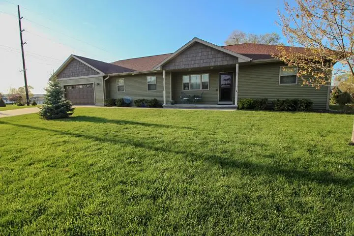 101 Doc Mac Drive, Boscobel, WI 53805 - #1