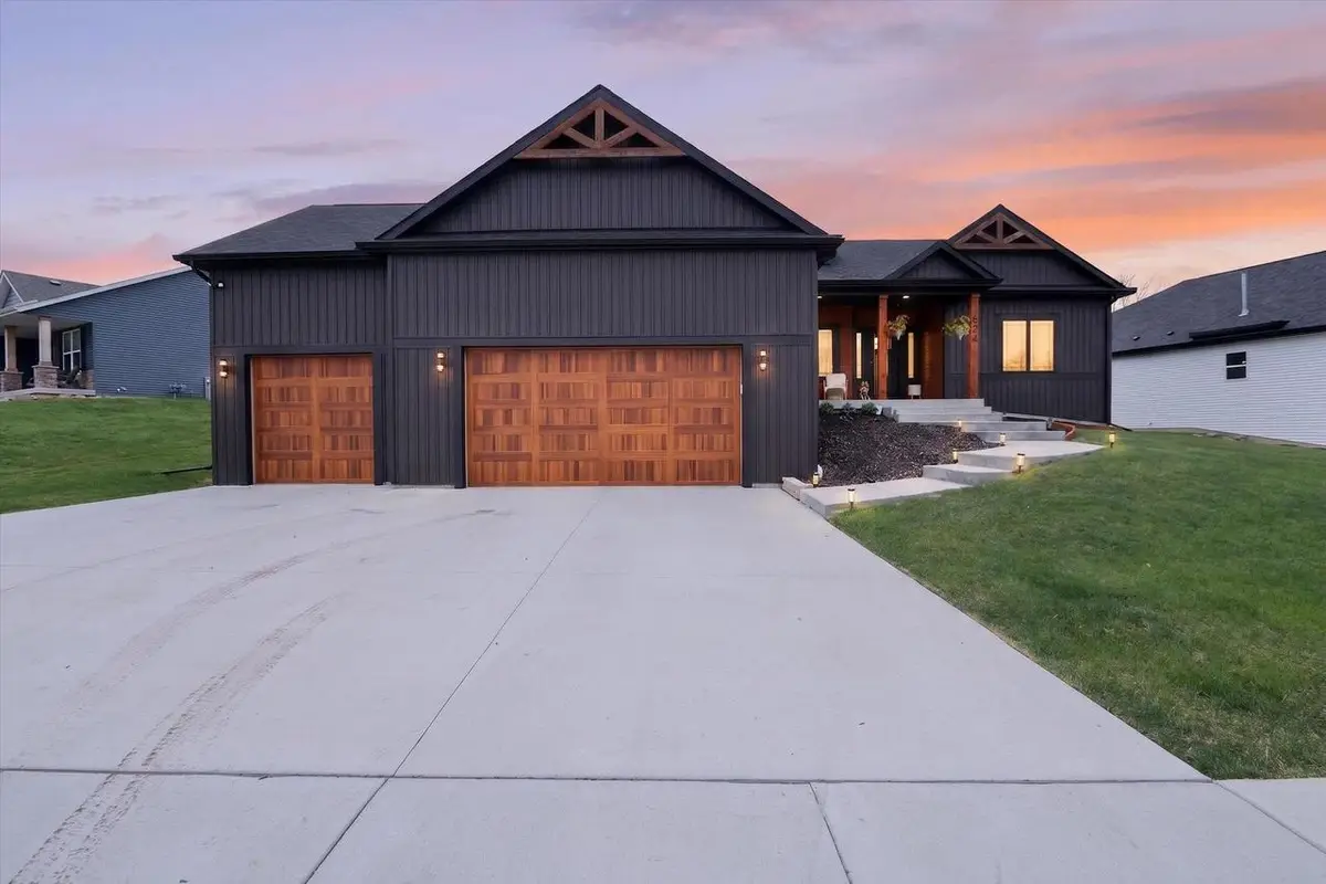 624 Greenway Point Drive, Janesville, WI 53548 - #1