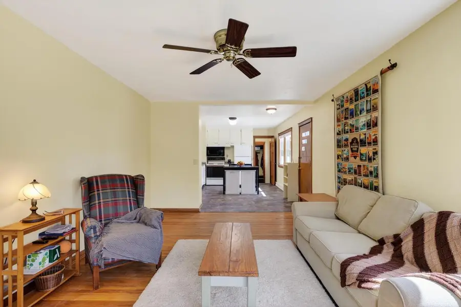 122 Gary Court, Sun Prairie, WI 53590 - #3