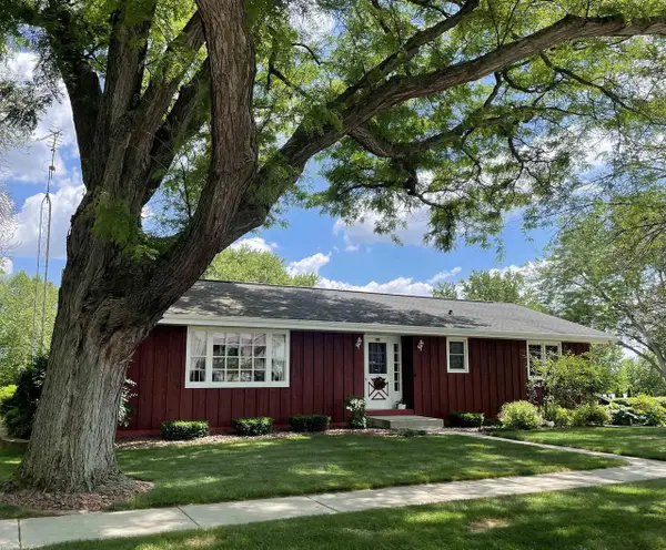 215 Garfield Avenue, Reeseville, WI 53579