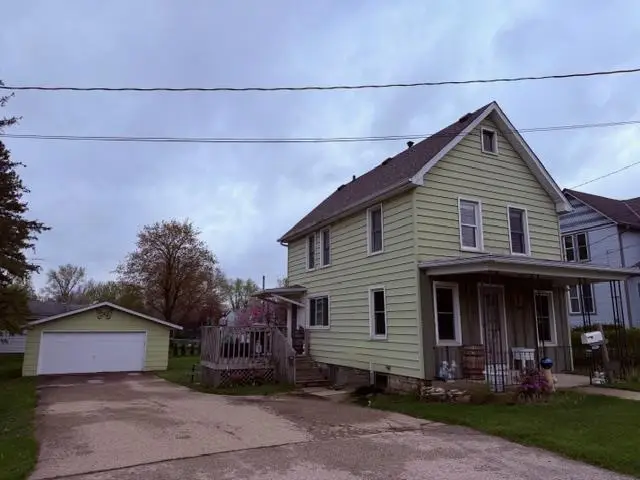 421 Kekoskee Street, Mayville, WI 53050 - #2