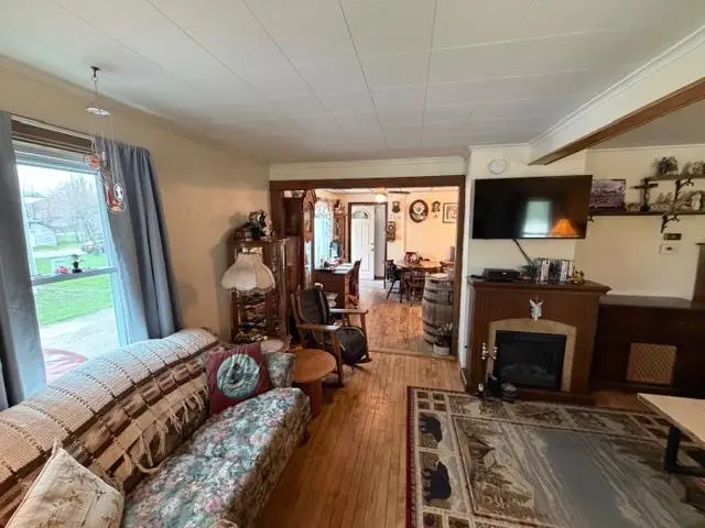 421 Kekoskee Street, Mayville, WI 53050 - #3