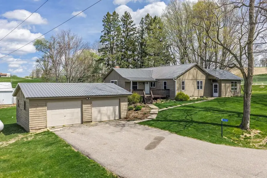 E5386 County Rd. V, Reedsburg, WI 53959 - #2
