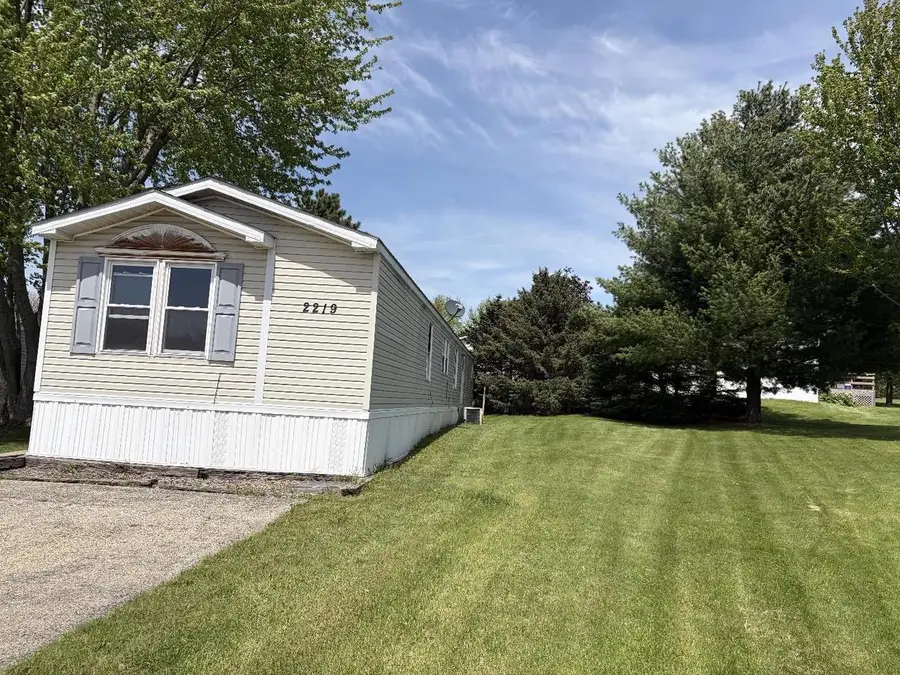 2219 Haven Lane, Monroe, WI 53566 - #2