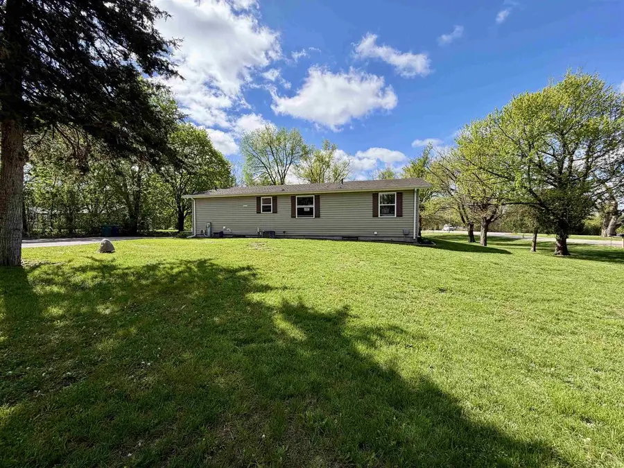 11530 Brandherm Road, Beloit, WI 53511 - #2