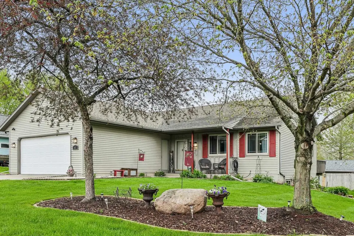 428 Seward Street, Poynette, WI 53955 - #1