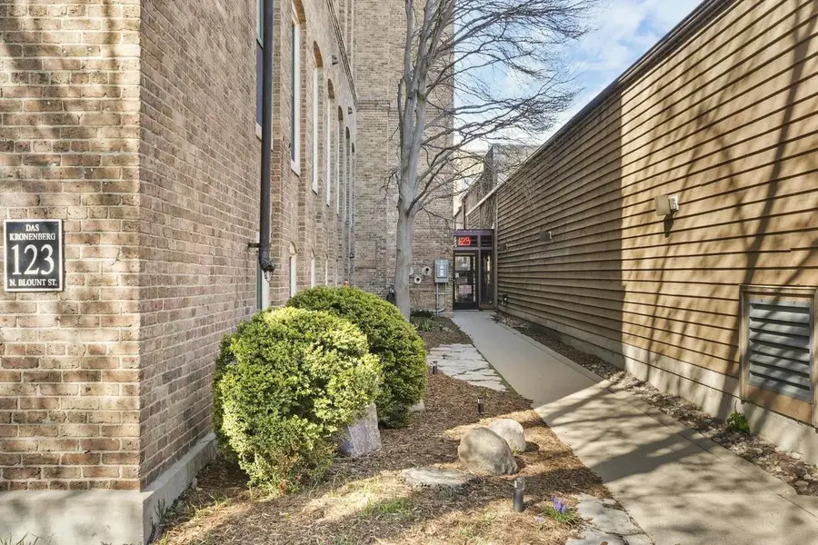 123 Blount Street #404, Madison, WI 53703 - #2