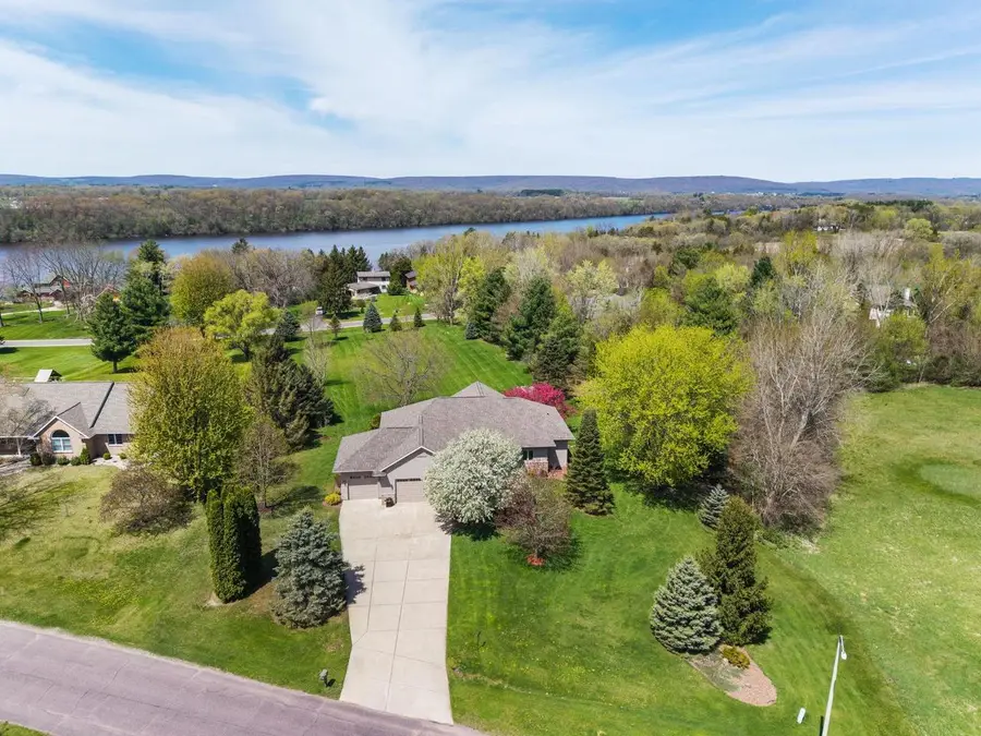W14110 Crestview Drive, Prairie Du Sac, WI 53578 - #2