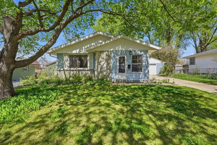 4802 Steinhauer Trail, Madison, WI 53716 - #2