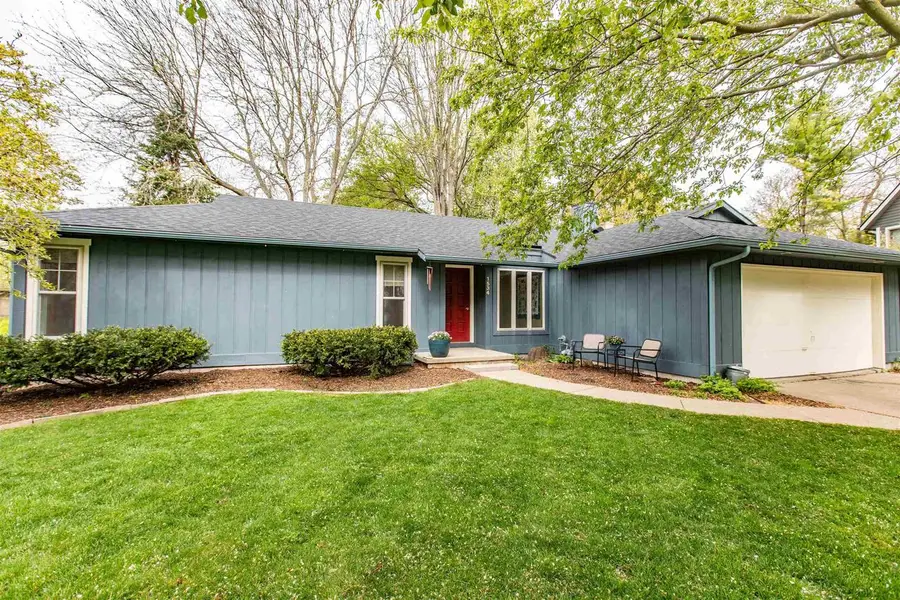 1534 Sellery Street, Middleton, WI 53562 - #2