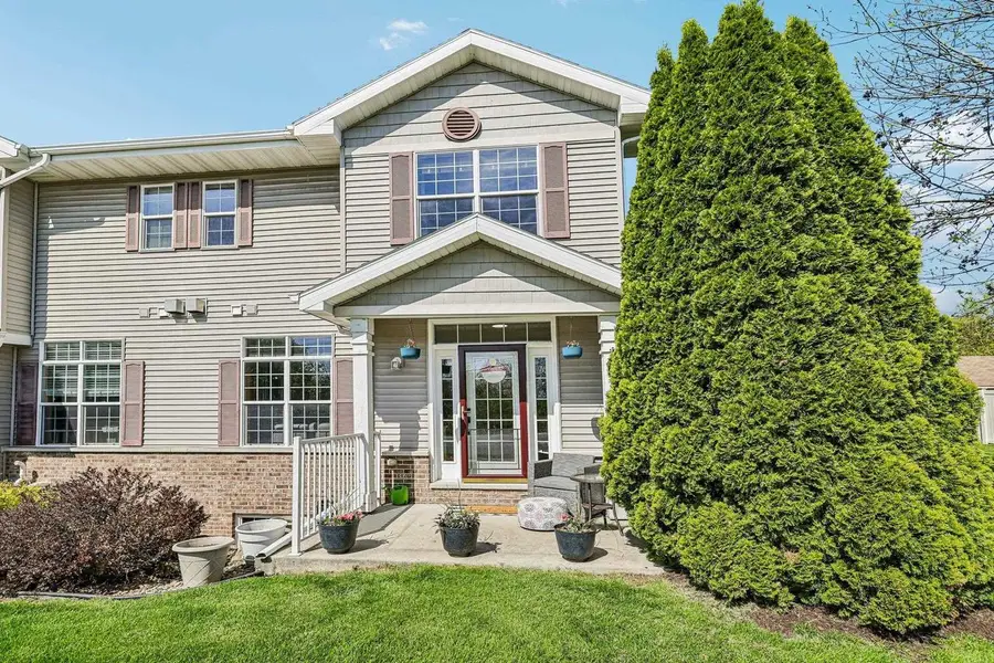 6426 Maywick Drive, Madison, WI 53718 - #3