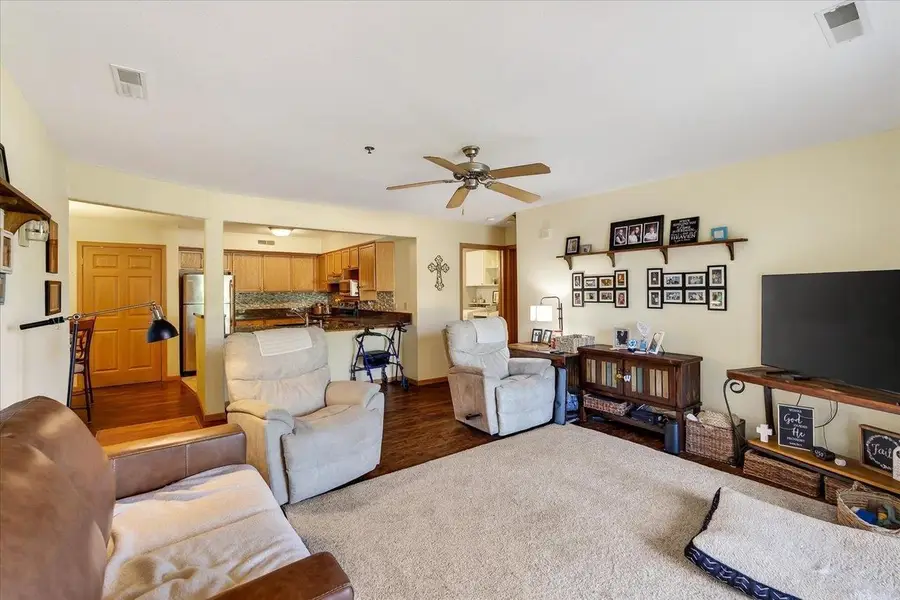 5320 Congress Avenue #4, Madison, WI 53718 - #2