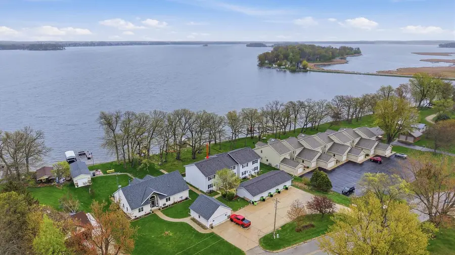 N10350 Howard Drive #4, Fox Lake, WI 53933 - #3